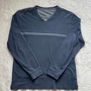 Unbranded vintage sweater